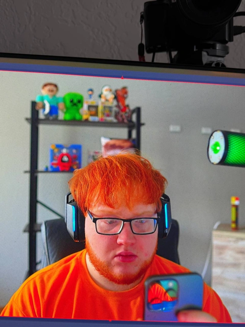 Twitch-стример heliN139