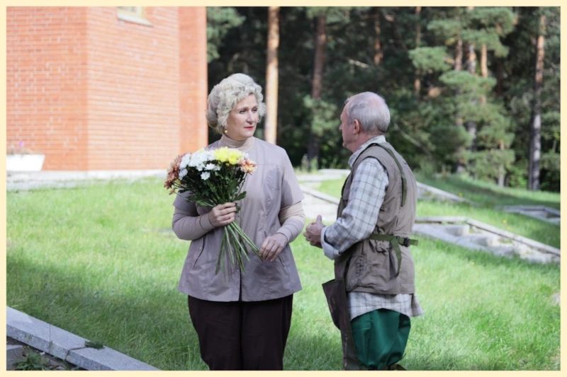 Кадр из сериала «Изумрудный рай»