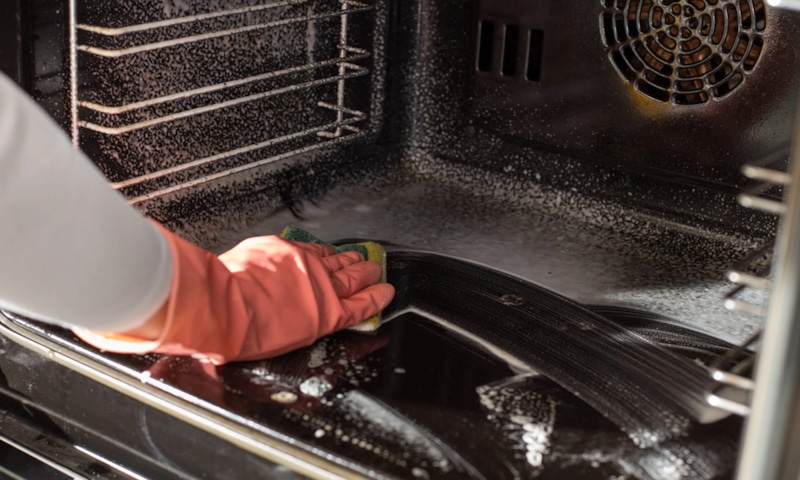 Чистка духовки: пар и таблетки для посудомойки Чистка духовки: пар и таблетки для посудомойки