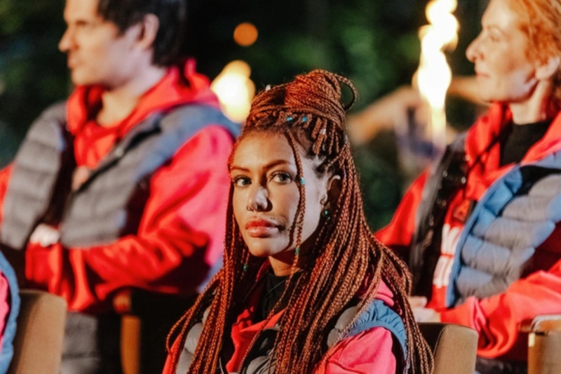 Николь Кузнецова на шоу «Выживалити» Николь Кузнецова на шоу «Выживалити»