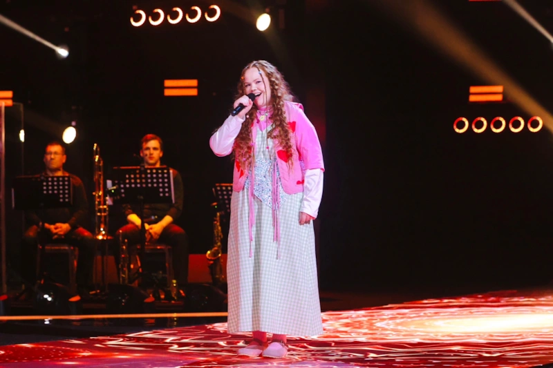 Виктория Маралёва в шоу «Голос» на «Первом канале»