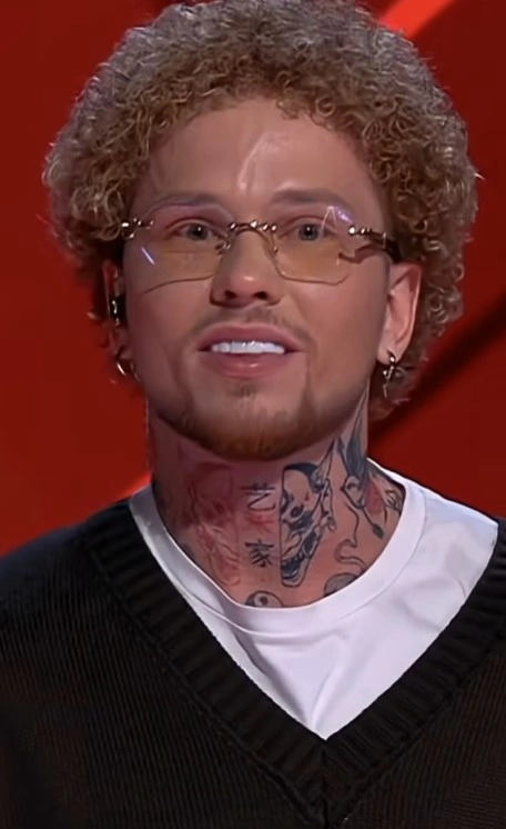 Илья Никко в шоу «Голос» на «Первом канале»