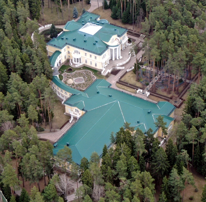 Усадьба Алексея Мордашова