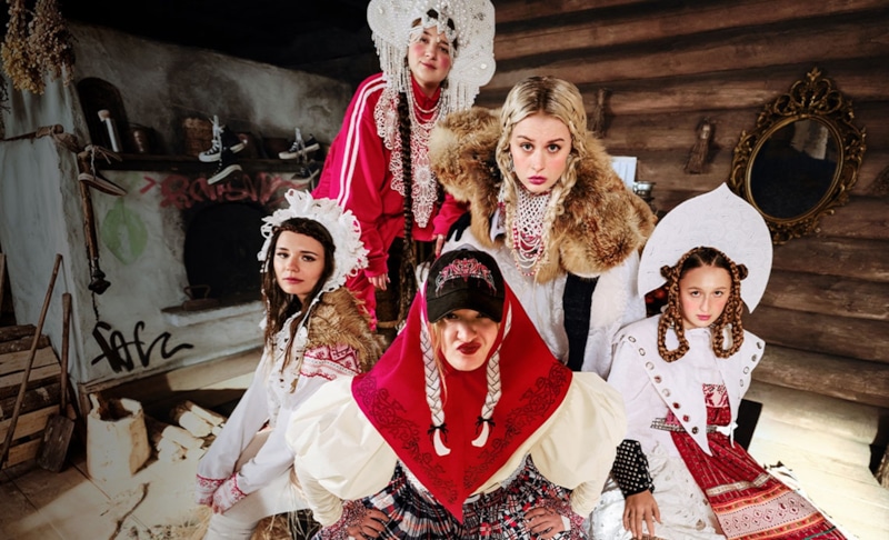 Стартует десятый сезон резонансного реалити-шоу "Пацанки" с яркими нововведениями