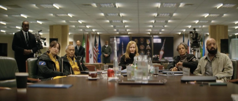 Кен Люн в сериале «Проект "Конец света"» Кен Люн в сериале «Проект "Конец света"»