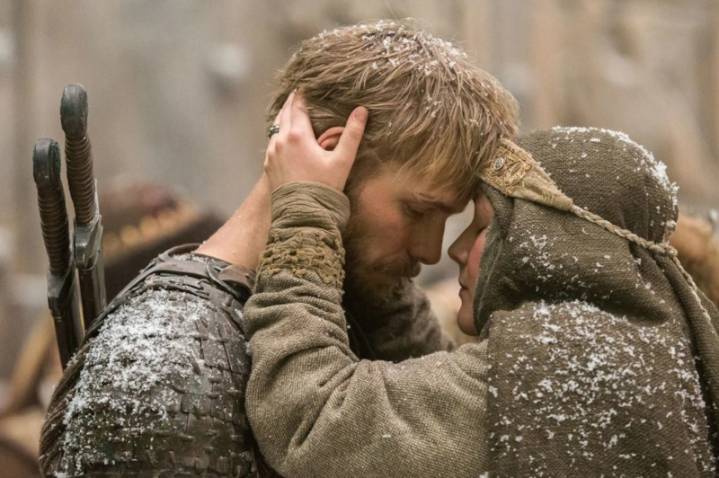 Полина Чернышова и Илья Малаков