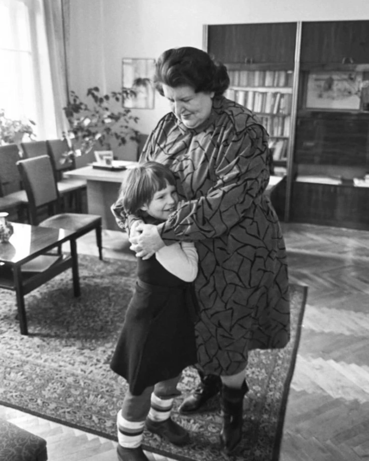 Наталья Бехтерева и ее внучка