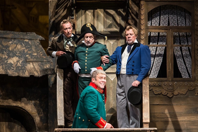 Виктор Низовой в роли Городничего Виктор Низовой в роли Городничего