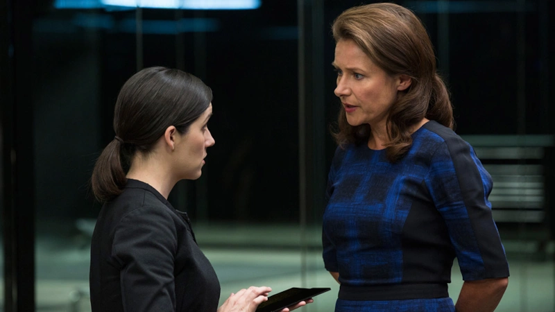 Сидсе Бабетт Кнудсен в сериале «Мир Дикого Запада»