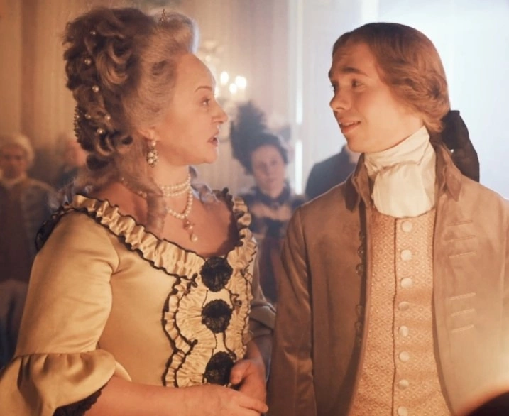 Наталья Суркова (Екатерина II) и Денис Власенко (Павел I) в фильме «Павел. Первый и последний»