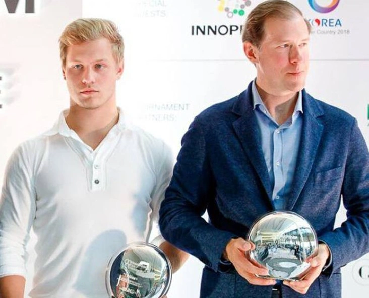 Денис Мантуров с сыном Денис Мантуров с сыном