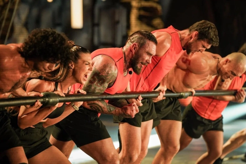 Сергей Калинин в шоу «Титаны»