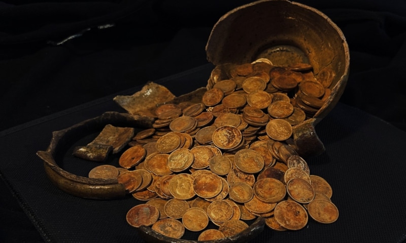 Золото прошлого: клад под землей