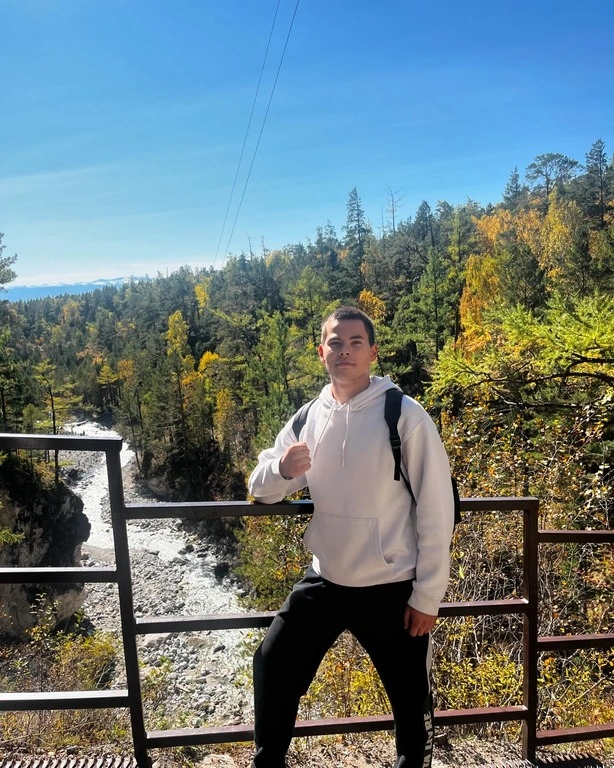 Бурятский боец ММА Марк Жамбалов