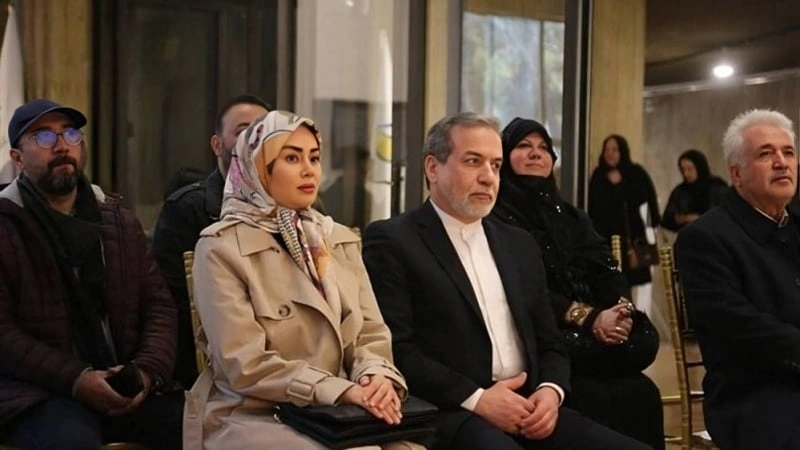 Аббас Аракчи с женой