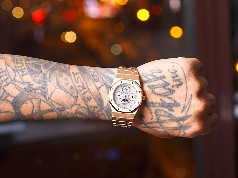 Часы Тимати