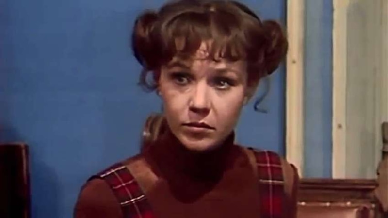 Людмила Чиркова в спектакле «Машенька» Людмила Чиркова в спектакле «Машенька»