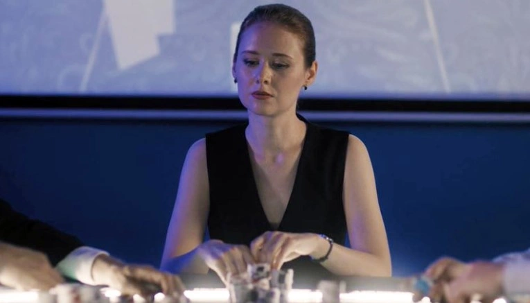 Татьяна Рыбинец в сериале «Черные начинают — белые выигрывают» Татьяна Рыбинец в сериале «Черные начинают — белые выигрывают»