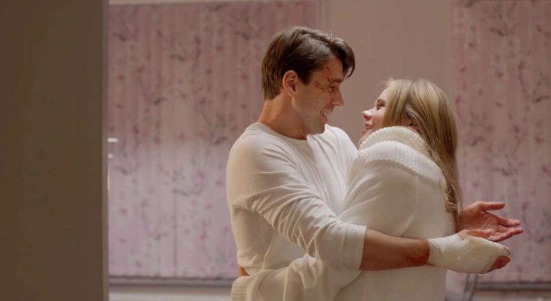 Кадр из сериала «Звонок из прошлого»