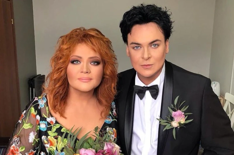 Анастасия Минцковская и Юлиан