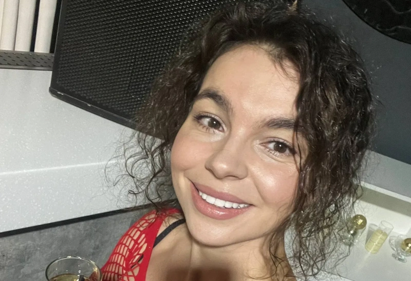 Надежде Шустовой изуродовали лицо на шоу "Тату"