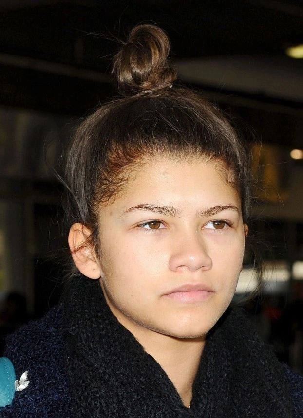 Зендея без макияжа