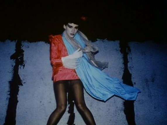 Кадр из фильма Славы Цукермана «Жидкое небо» Кадр из фильма Славы Цукермана «Жидкое небо»