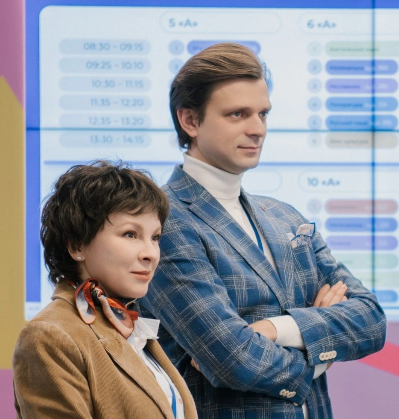 Сергей Беляев в сериале «Олдскул»