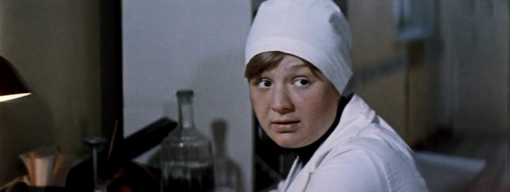 Екатерина Дурова в фильме «Школьный вальс» Екатерина Дурова в фильме «Школьный вальс»