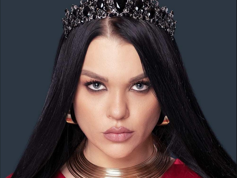 Участница шоу «Битва экстрасенсов» Анна Вартюхова