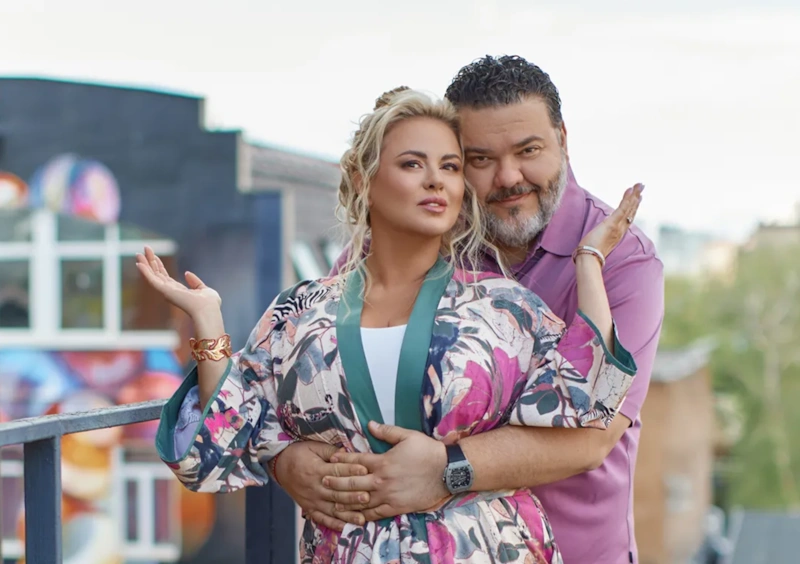 Анна Семенович объявила о разводе своего жениха