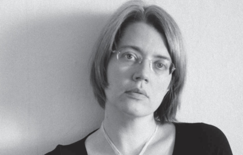 Младшая дочь поэта Роберта Рождественского Ксения