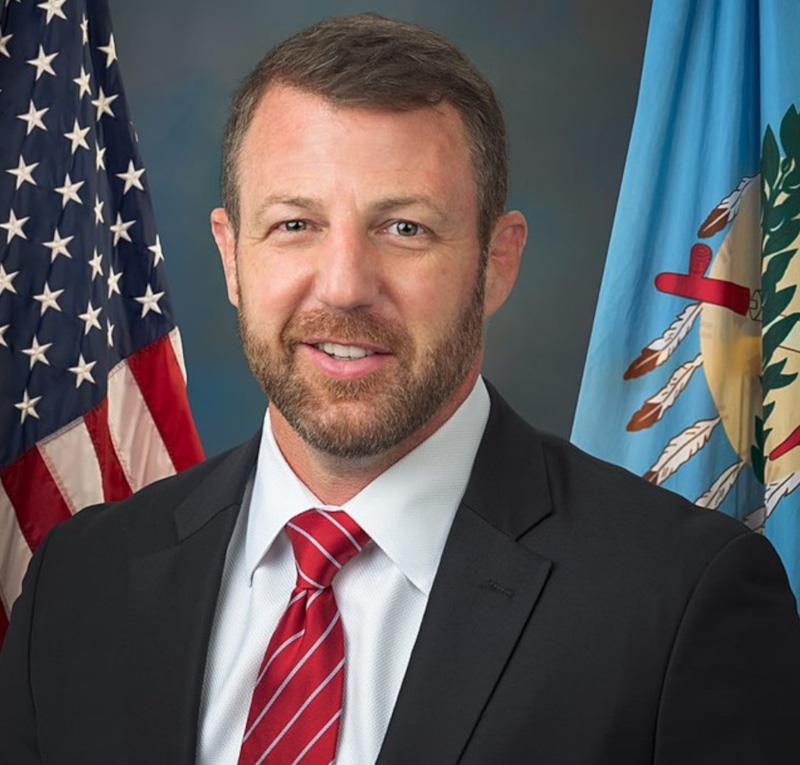 Маркуэйн Маллин — сенатор-республиканец, министр внутренней безопасности США