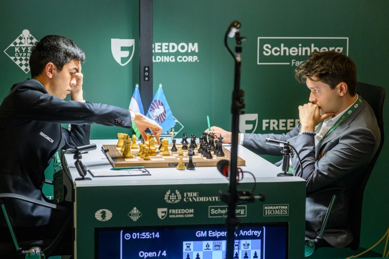 Жавохир Синдаров и Андрей Есипенко Жавохир Синдаров и Андрей Есипенко