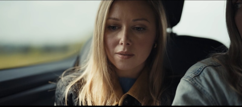 Сара Александра Маркс в фильме «Хищник. Спуск в преисподнюю»