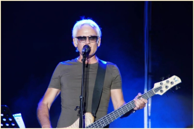 Александр Маршал