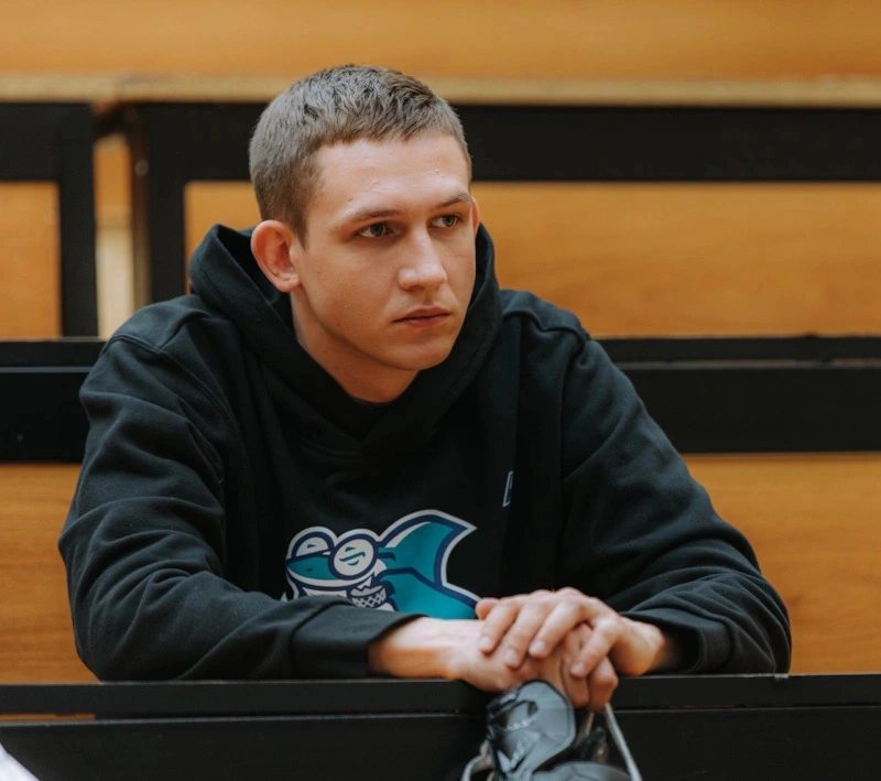 Максим Пушненков в сериале «Молодежка. Новая смена»