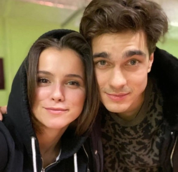 Мила Сивацкая и Константин Белошапка