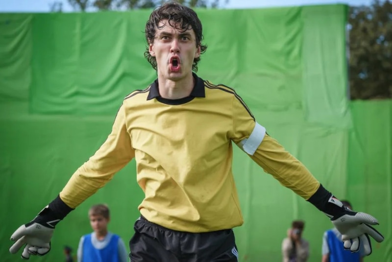 Артем Черкаев в фильме «Федя. Народный футболист»