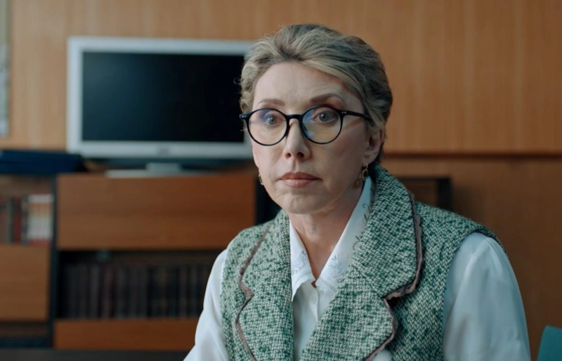 Елена Воробей в сериале «Полярный»