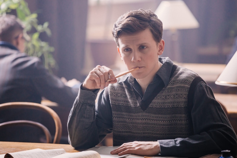 Кадр из сериала «В парке Чаир»