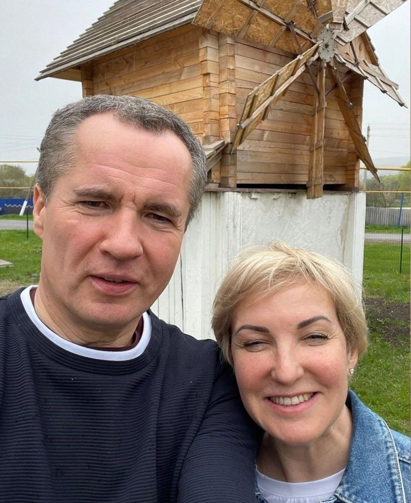 Вячеслав Гладков с женой