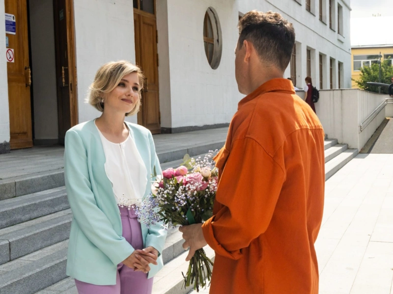 Елена Полянская в сериале «Универ. 13 лет спустя»