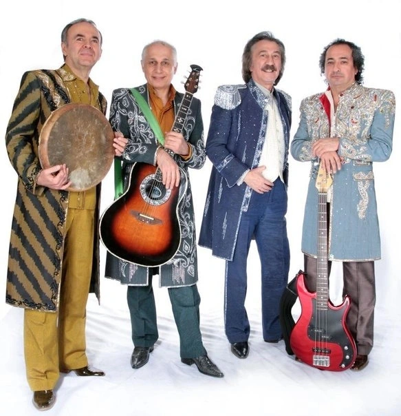 Фаррух Закиров и группа «Ялла»