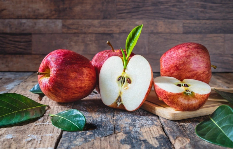 Польза с ограничениями: фрукт требует осторожности