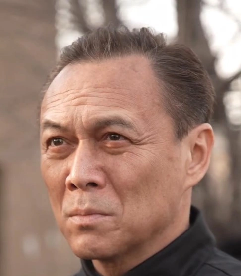 Марат Амираев в фильме «Черный двор в кино»