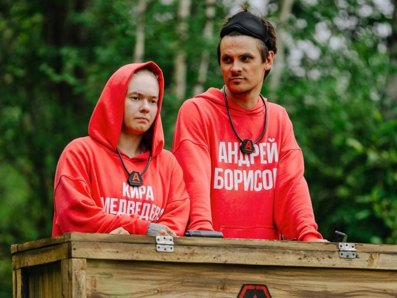Андрей Борисов и Кира Медведева в шоу «Выживалити»