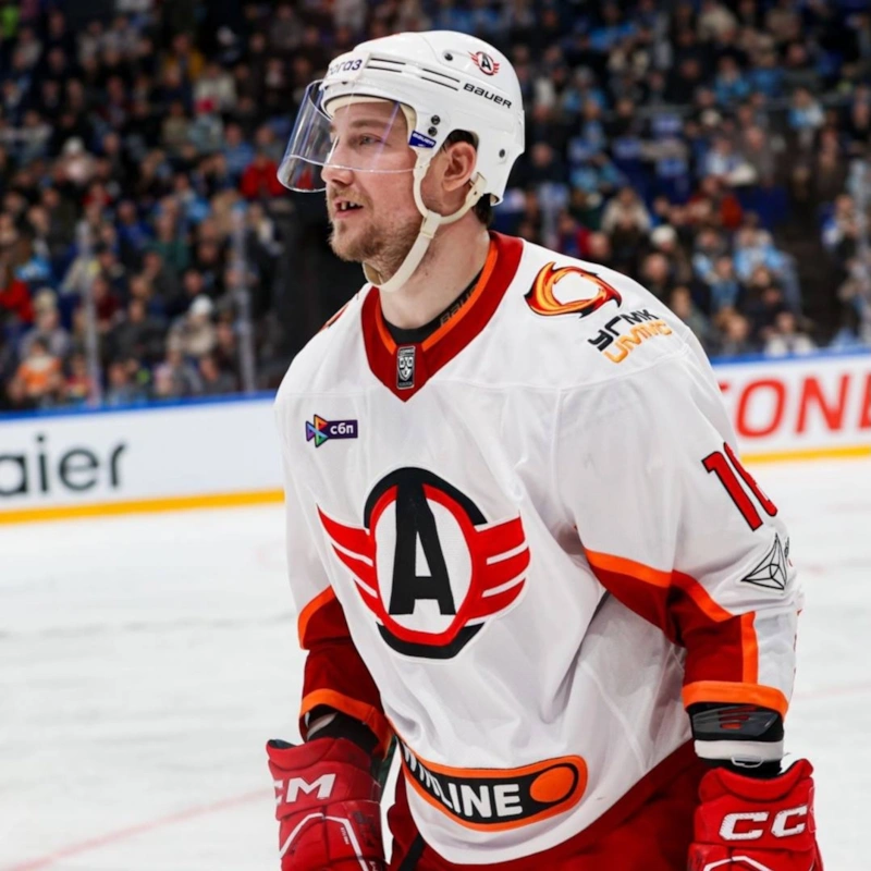 Рид Буше в составе ХК «Автомобилист»