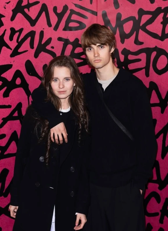 Матвей Алексашин и Алиса Кожикина