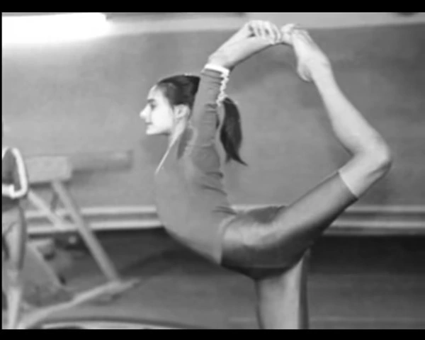Елена Исинбаева в молодости